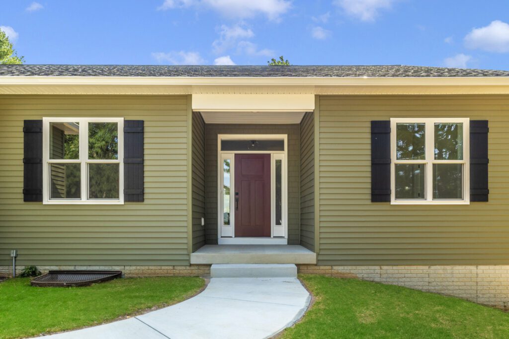 02-Exterior-Front-scaled