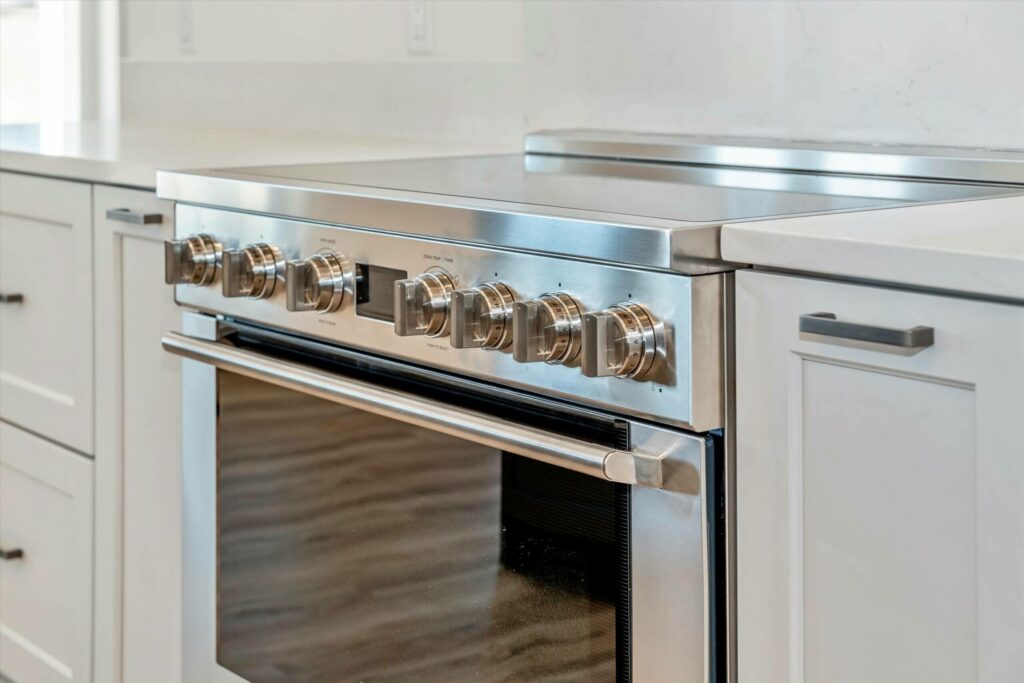 16-Kitchen-1-scaled